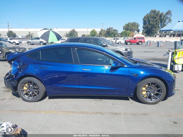 2022 TESLA MODEL 3 REAR-WHEEL DRIVE — I116