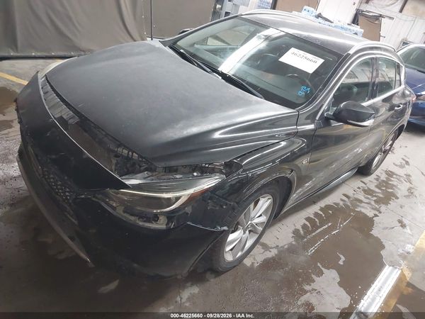 2019 INFINITI QX30 — I2