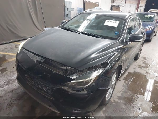 2019 INFINITI QX30 LUXE — I6