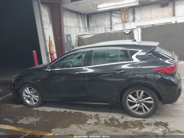 2019 INFINITI QX30 LUXE — I117