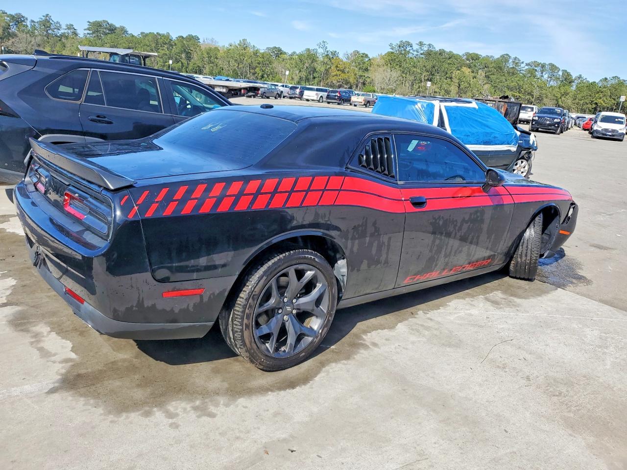 2020 DODGE CHALLENGER SXT