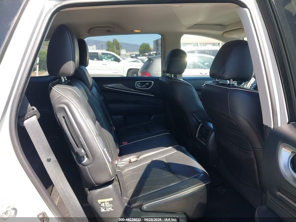2018 INFINITI QX60 — I8