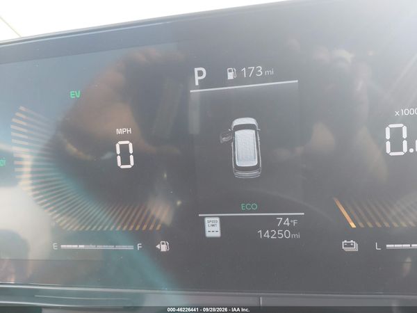 2026 KIA CARNIVAL MPV HYBRID LXS — I7