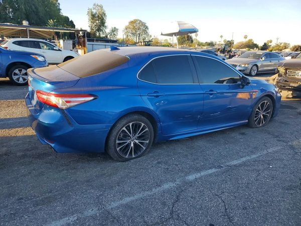 2020 TOYOTA CAMRY