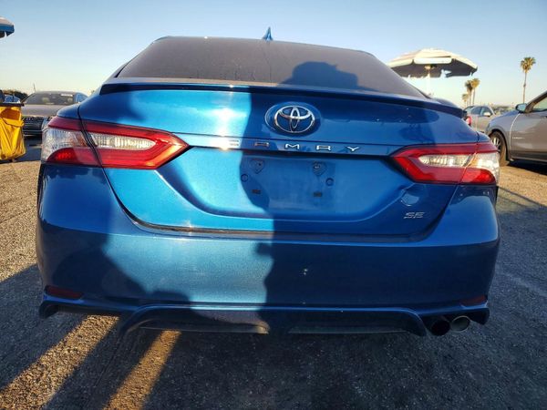 2020 TOYOTA CAMRY