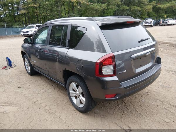 2017 JEEP COMPASS LATITUDE 4X4 — I3