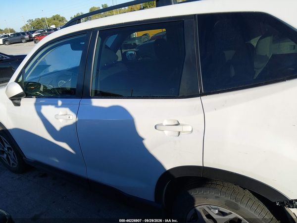 2021 SUBARU FORESTER PREMIUM — I117