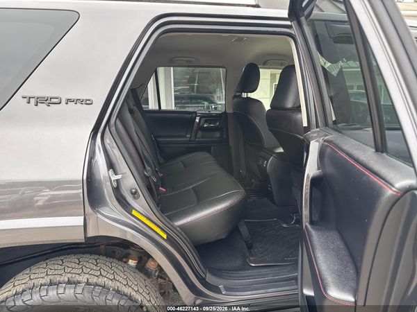 2016 TOYOTA 4RUNNER TRD PRO — I8