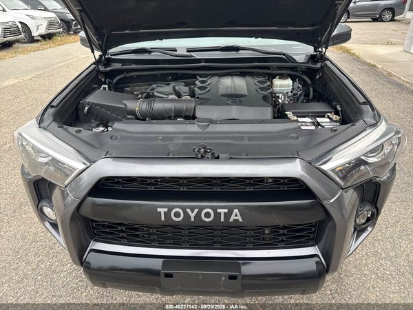 2016 TOYOTA 4RUNNER TRD PRO — I10