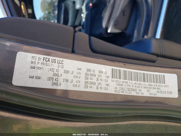 2016 JEEP GRAND CHEROKEE SUMMIT — I9