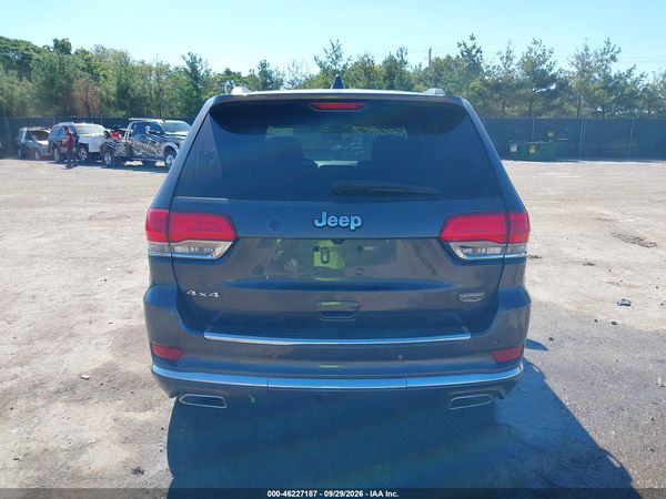 2016 JEEP GRAND CHEROKEE SUMMIT — I119