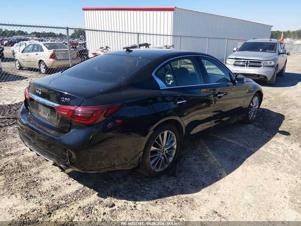 2019 INFINITI Q50 3.0T LUXE — I4