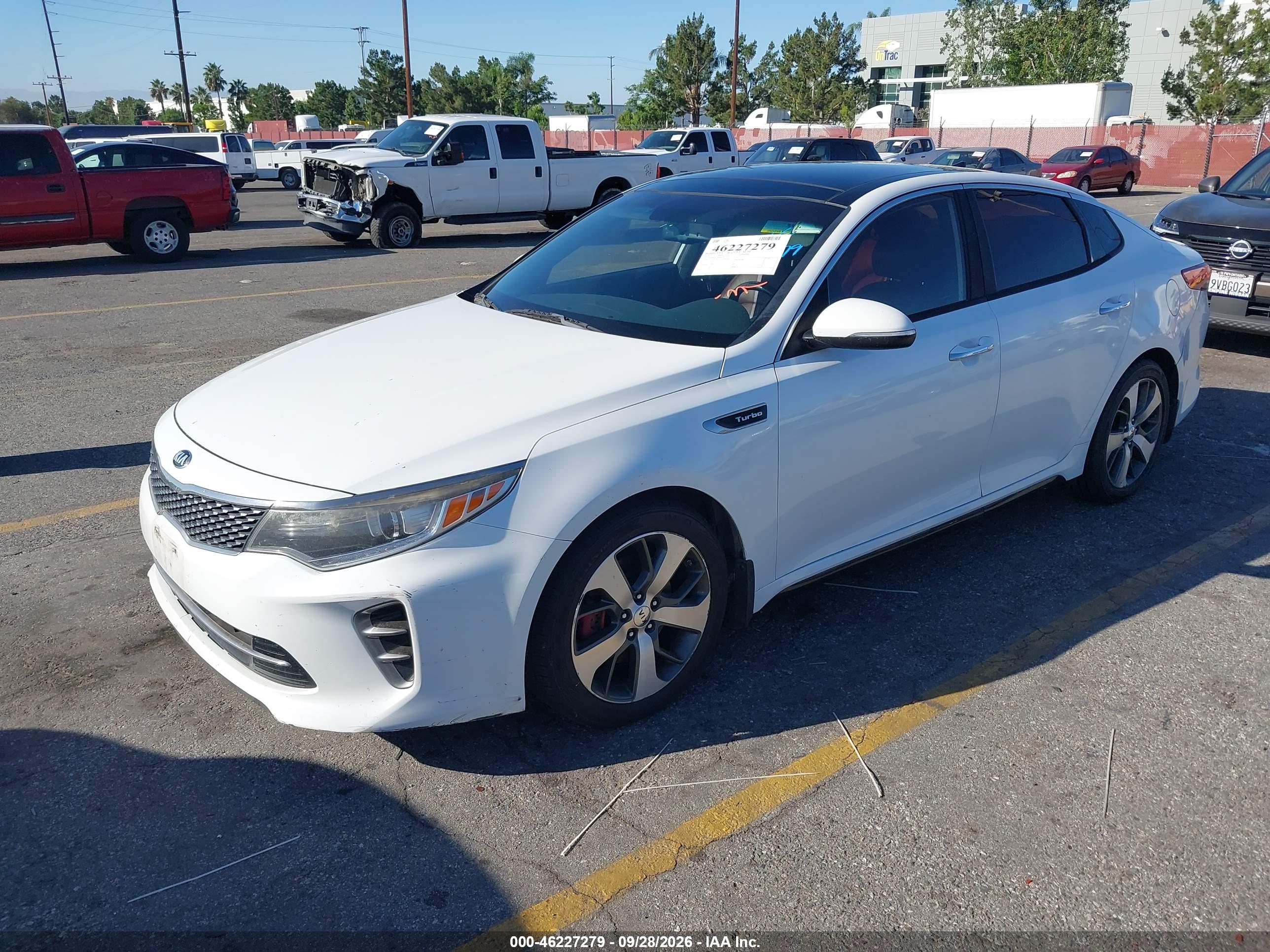 2016 KIA OPTIMA SX TURBO — I2