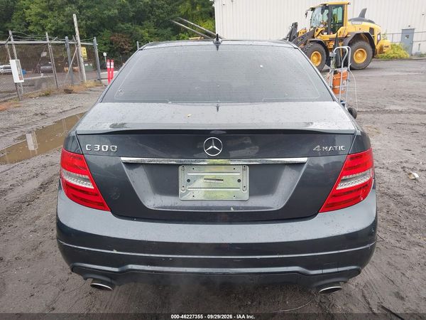 2013 MERCEDES-BENZ C 300 SPORT 4MATIC — I119