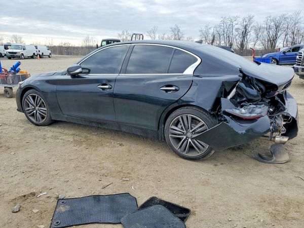 2015 INFINITI Q50