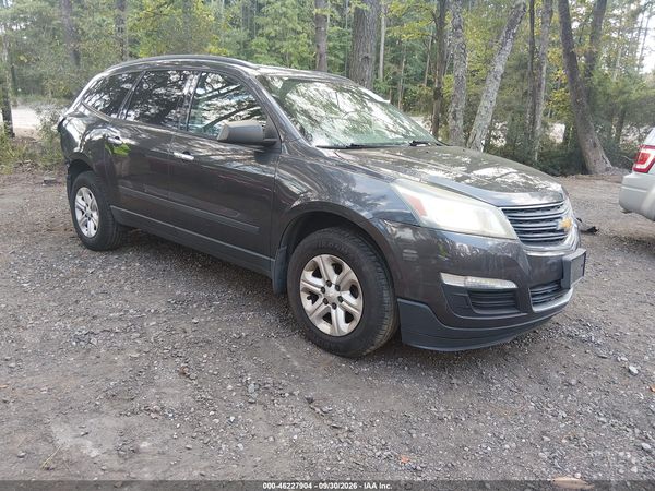 2015 CHEVROLET TRAVERSE LS — I1