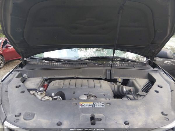 2015 CHEVROLET TRAVERSE LS — I10