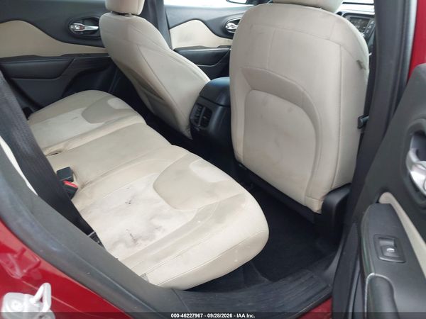 2016 JEEP CHEROKEE SPORT — I8