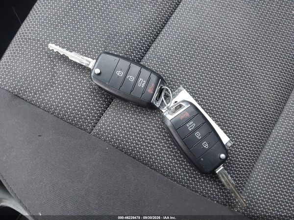 2017 KIA FORTE LX — I11