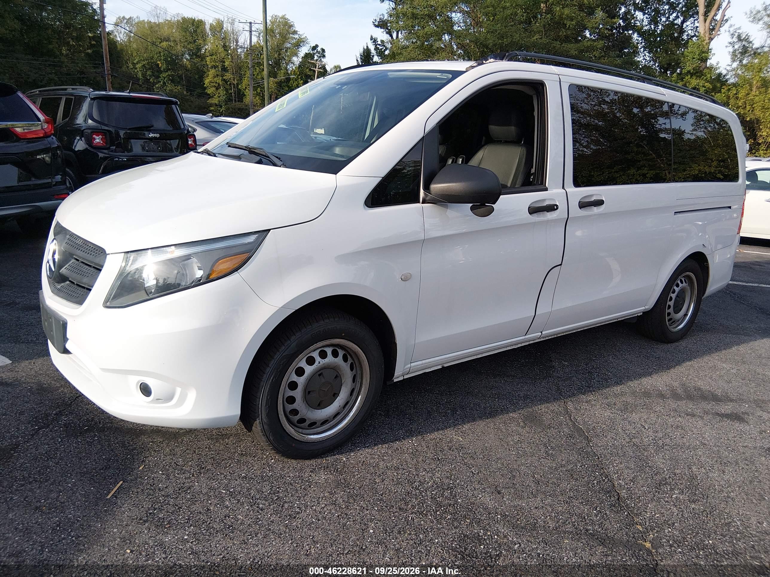 2016 MERCEDES-BENZ METRIS — I2