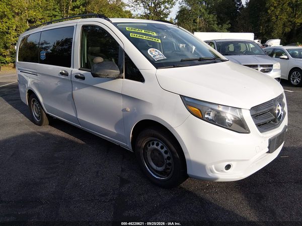 2016 MERCEDES-BENZ METRIS — I1