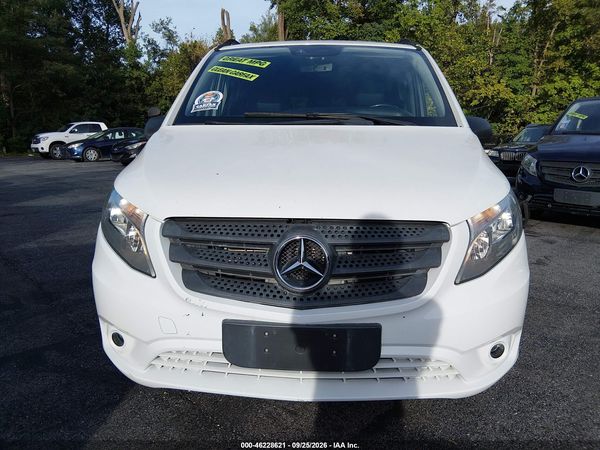 2016 MERCEDES-BENZ METRIS — I115