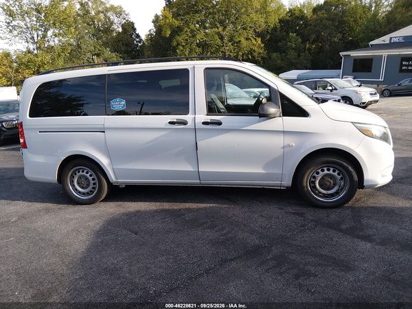 2016 MERCEDES-BENZ METRIS — I116