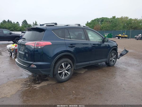 2017 TOYOTA RAV4 XLE — I4