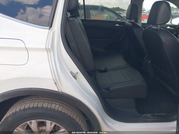 2019 VOLKSWAGEN TIGUAN — I8