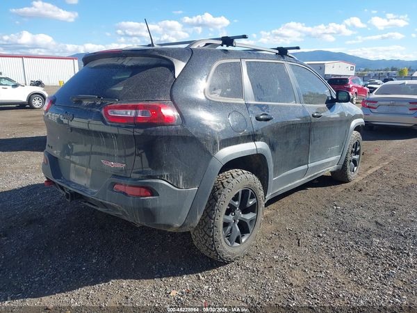2017 JEEP CHEROKEE TRAILHAWK 4X4 — I4