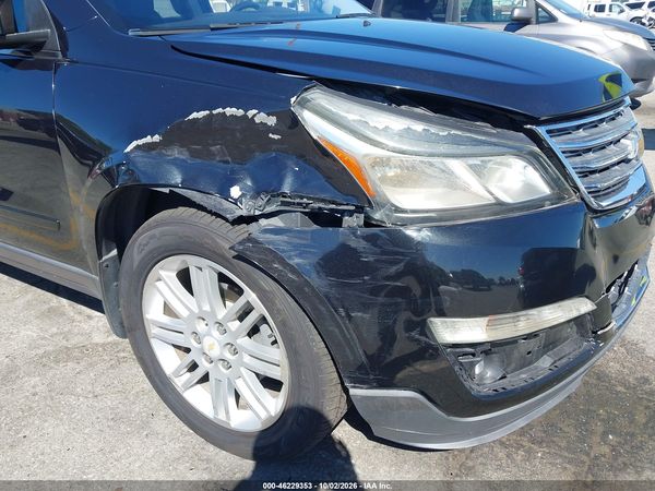2015 CHEVROLET TRAVERSE 1LT — I155