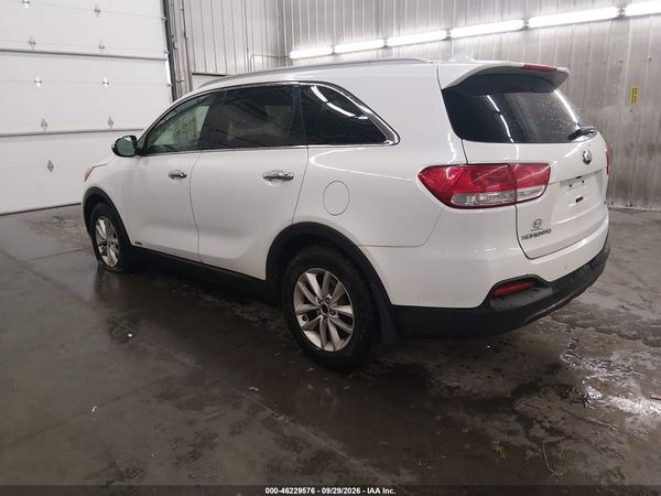 2016 KIA SORENTO 2.4L LX — I3