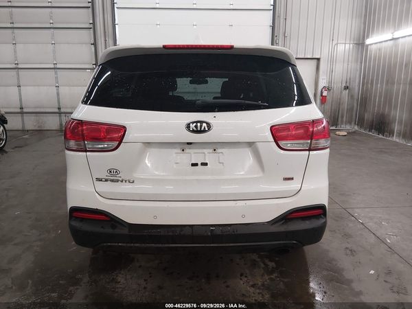 2016 KIA SORENTO 2.4L LX — I119