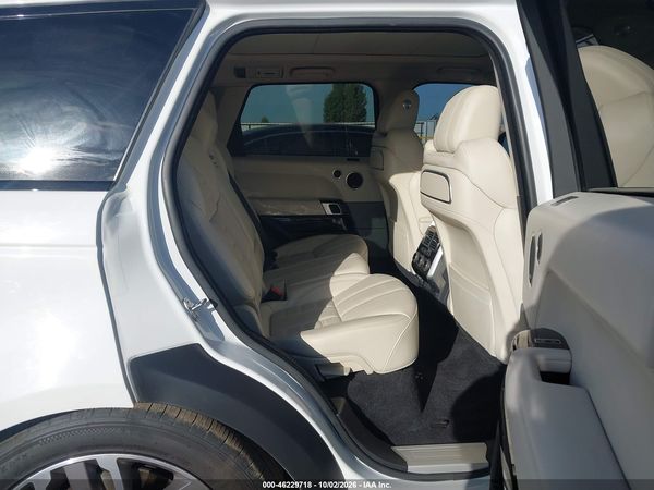 2017 LAND ROVER RANGE ROVER SPORT — I8