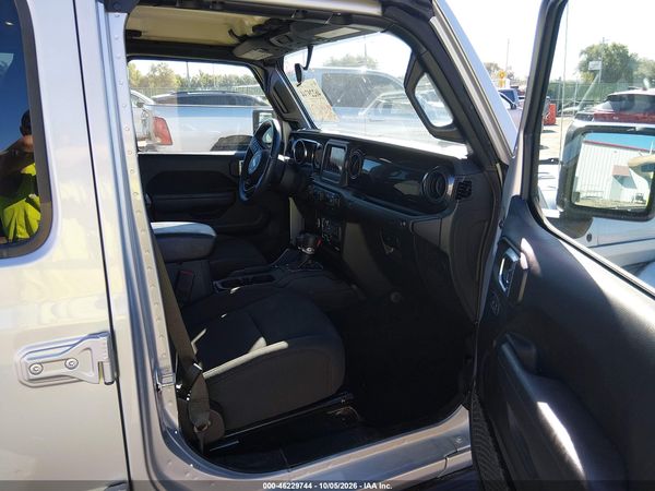 2022 JEEP GLADIATOR ALTITUDE 4X4 — I5