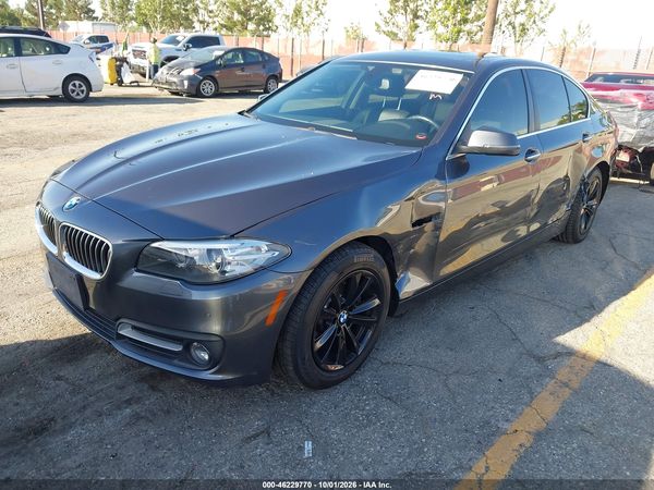 2015 BMW 528I — I2