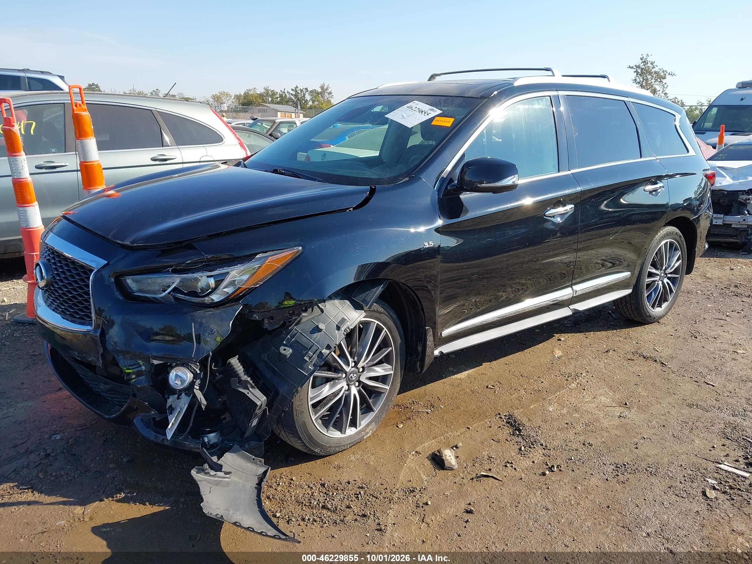 2016 INFINITI QX60 — I2