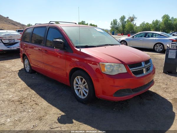 2013 DODGE GRAND CARAVAN SXT — I1