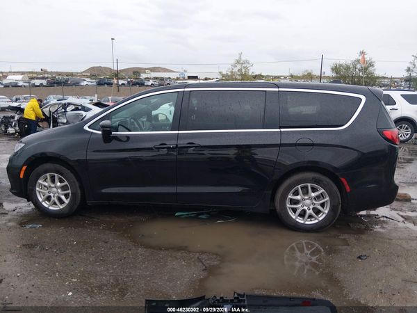 2026 CHRYSLER PACIFICA SELECT — I117