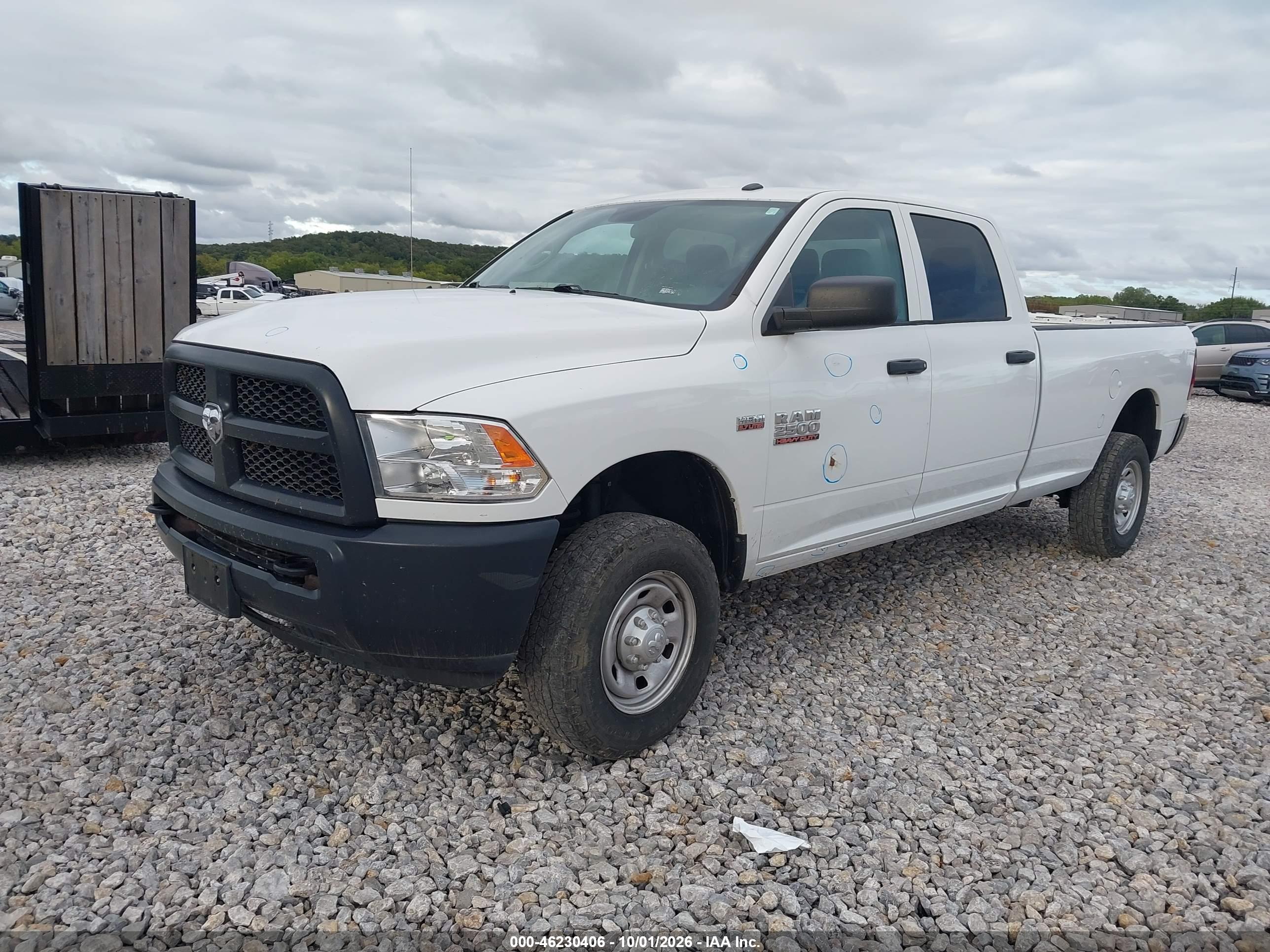 2018 RAM 2500 TRADESMAN  4X4 8' BOX — I2