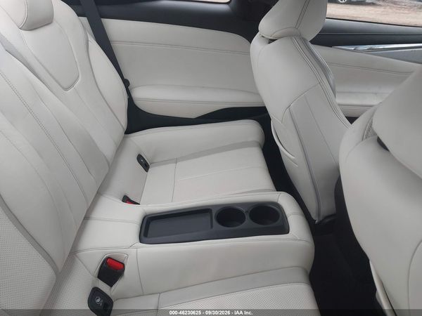 2017 INFINITI Q60 3.0T RED SPORT 400 — I8