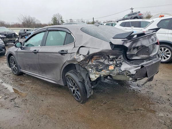 2024 TOYOTA CAMRY