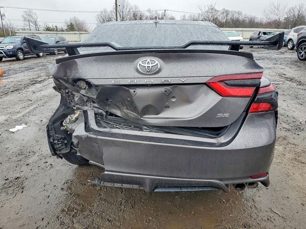 2024 TOYOTA CAMRY
