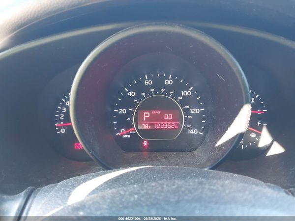 2016 KIA SOUL + — I7