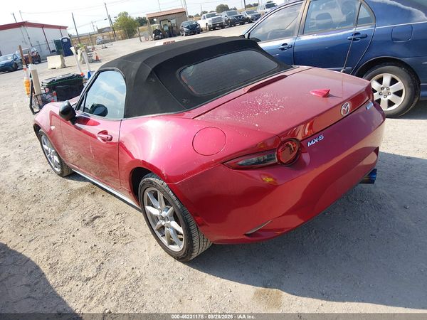 2017 MAZDA MX-5 MIATA SPORT — I3