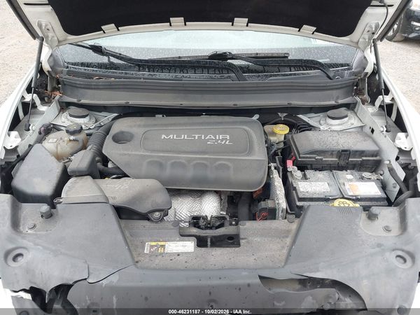 2016 JEEP CHEROKEE SPORT — I10