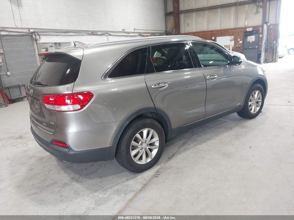 2016 KIA SORENTO 2.4L LX — I4