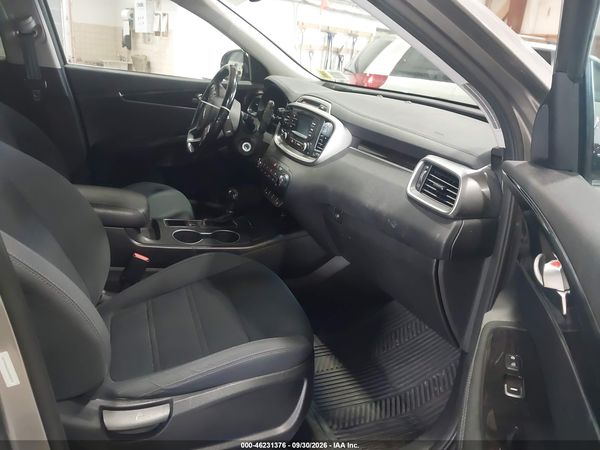 2016 KIA SORENTO 2.4L LX — I5