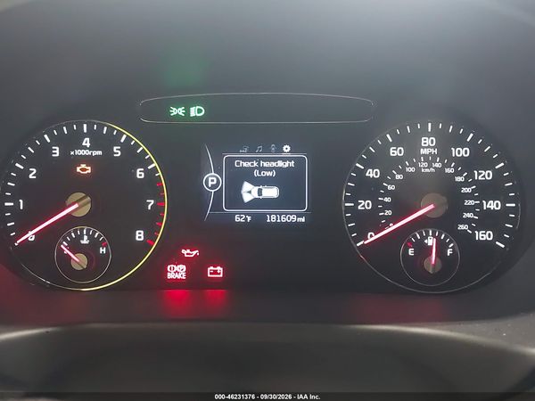 2016 KIA SORENTO 2.4L LX — I7