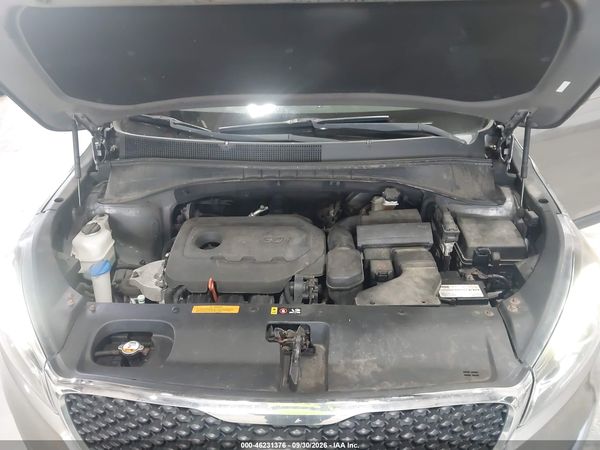2016 KIA SORENTO 2.4L LX — I10